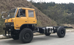 四驱越野底盘153双排4X4